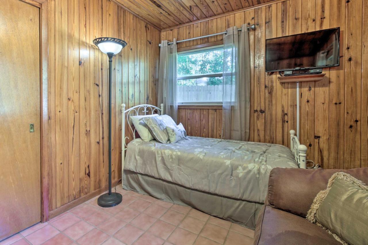 Rainbow River Oasis With Kayaks And Furnished Sunroom! Даннеллон Экстерьер фото